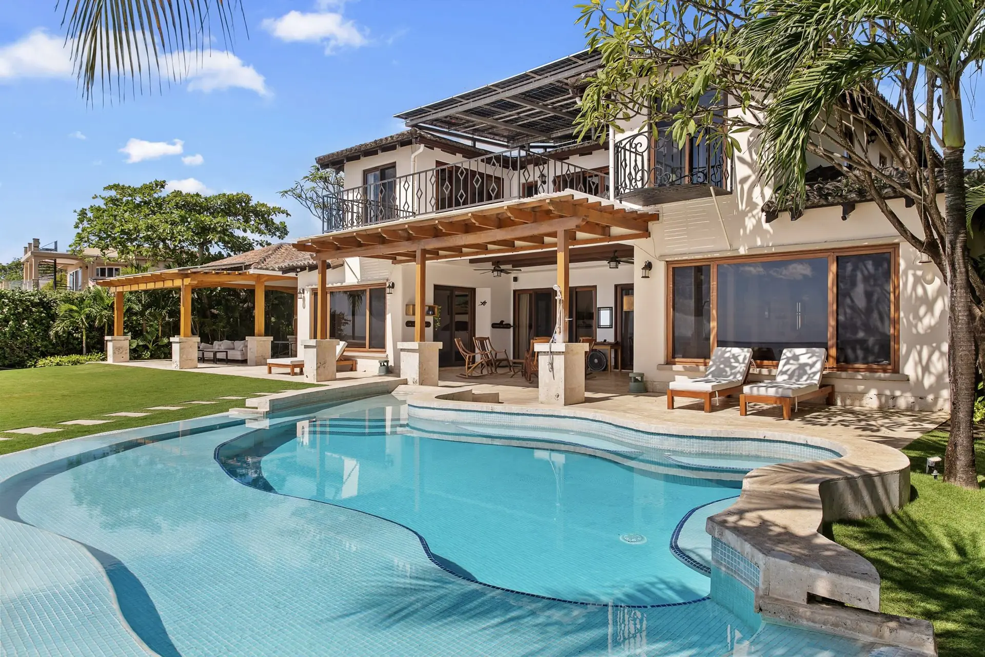 Ocean-facing exterior of Casa Colorados